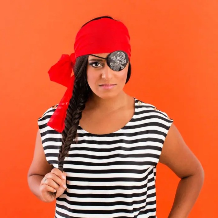 Last minute easy diy pirate costume